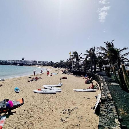 Pequeno Bungalow Firt Line Of The Sea Коста Тегисе Екстериор снимка